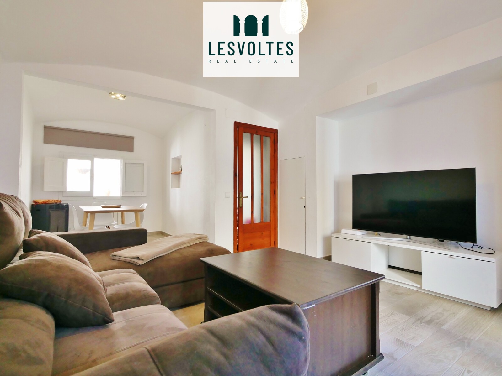 CASA ADOSADA  Y REFORMADA DE 60M2  EN VENTA EN PALAFRUGELL