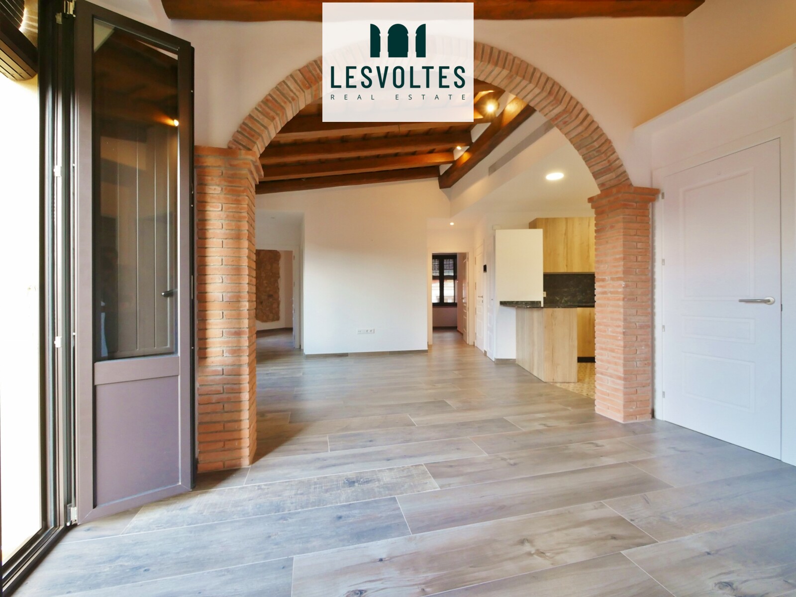 ACOGEDOR PISO EN EL CENTRO DE LA VILLA DE PALAFRUGELL